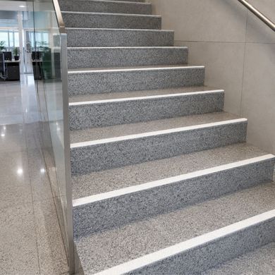 Протиковзка стрічка Heskins H3401N (чорна, 100 мм &times; 18,3 м, рулон) 2554 фото
